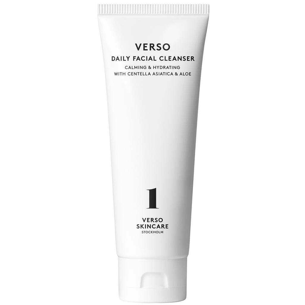 VERSO Daily Facial Cleanser - Calming 
hydrating, with Centella Asiatica 
Aloe