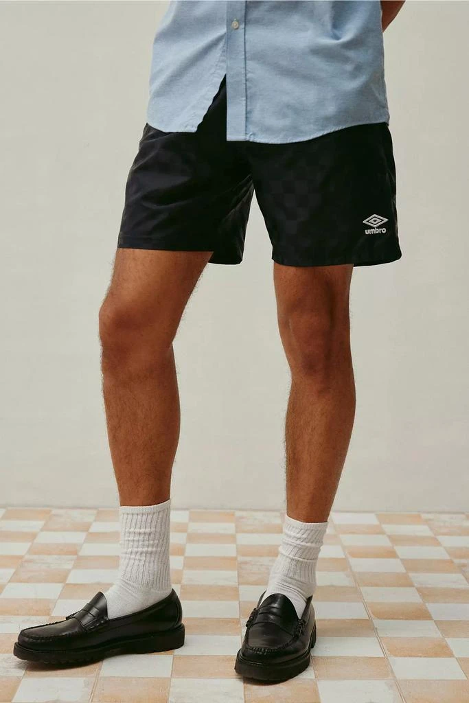 Umbro Umbro Checkerboard Patterned 7” Short 2