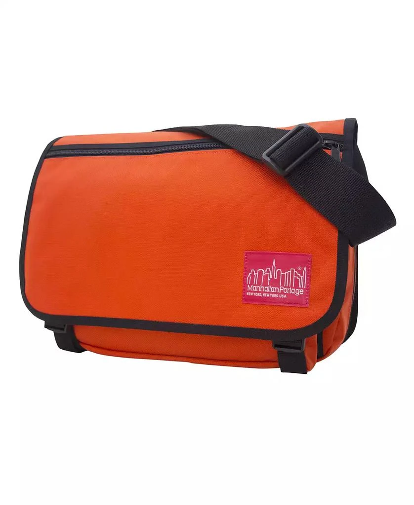 Manhattan Portage Medium Europa with Back Zipper and Compartments 10