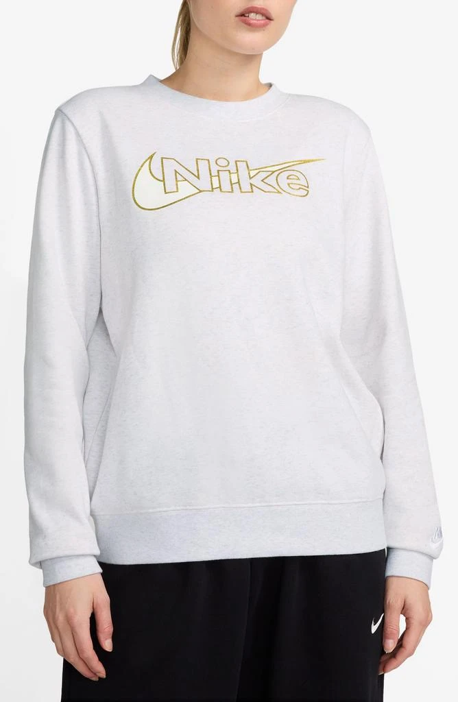 NIKE Sportswear Club Fleece Sweatshirt 1