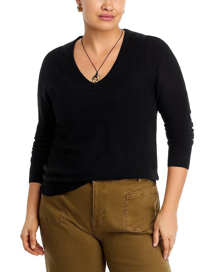 Bloomingdale's C by Bloomingdale's V-Neck Cashmere Sweater - Exclusive 8
