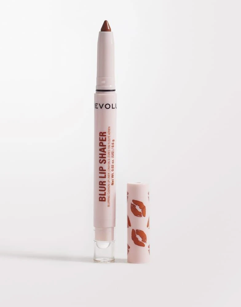 Revolution Revolution Blur Lip Shaper 9
