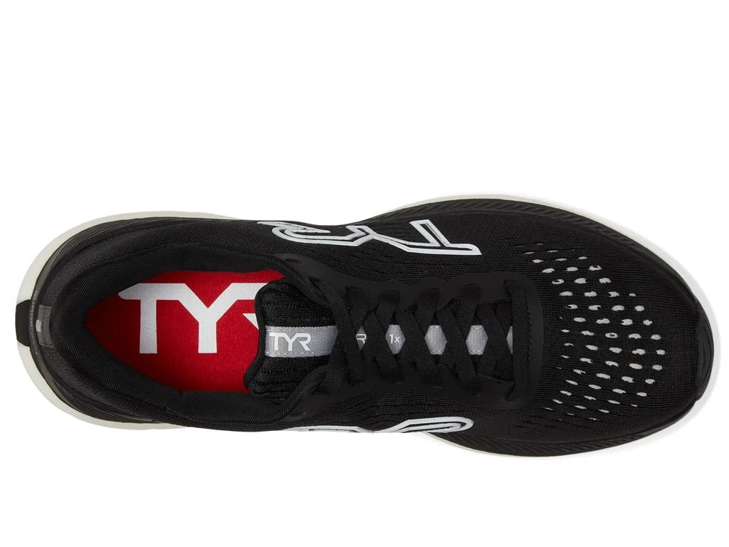 TYR Runner 2