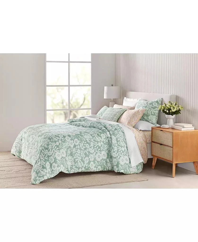 Charter Club last act! Silhouette Floral 3-Pc. Comforter Set, Full/Queen, Exclusively at Macy’s 7