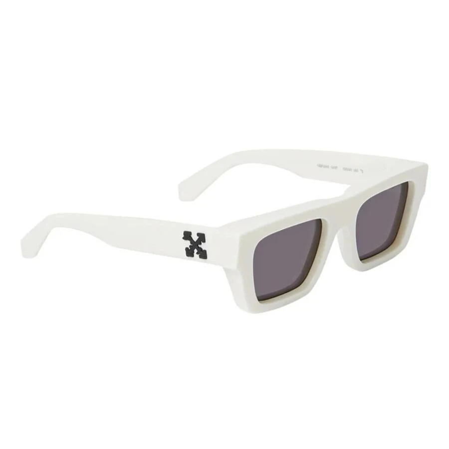 Shop Unisex Rectangular Chester Sunglasses OERI149 6062  display picture 3