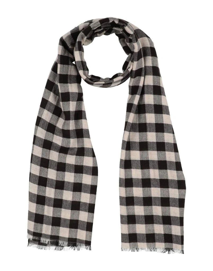 RODA Scarves and foulards 1