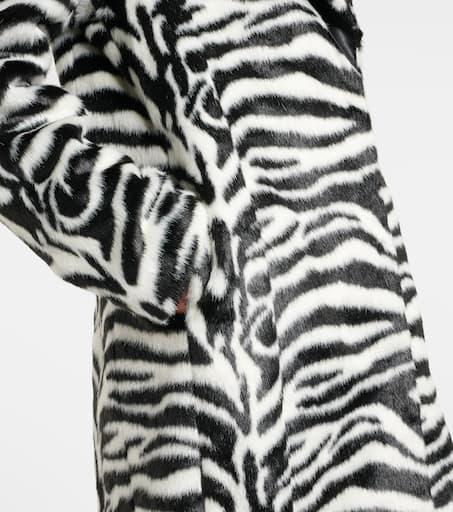 Shop Zebra-print faux fur coat on Sale at BeyondStyle – Get Shop Zebra-print faux fur coat on Sale at BeyondStyle – Get