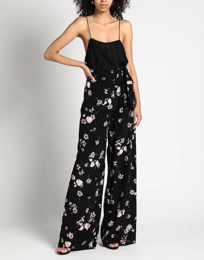 Valentino Casual pants 2