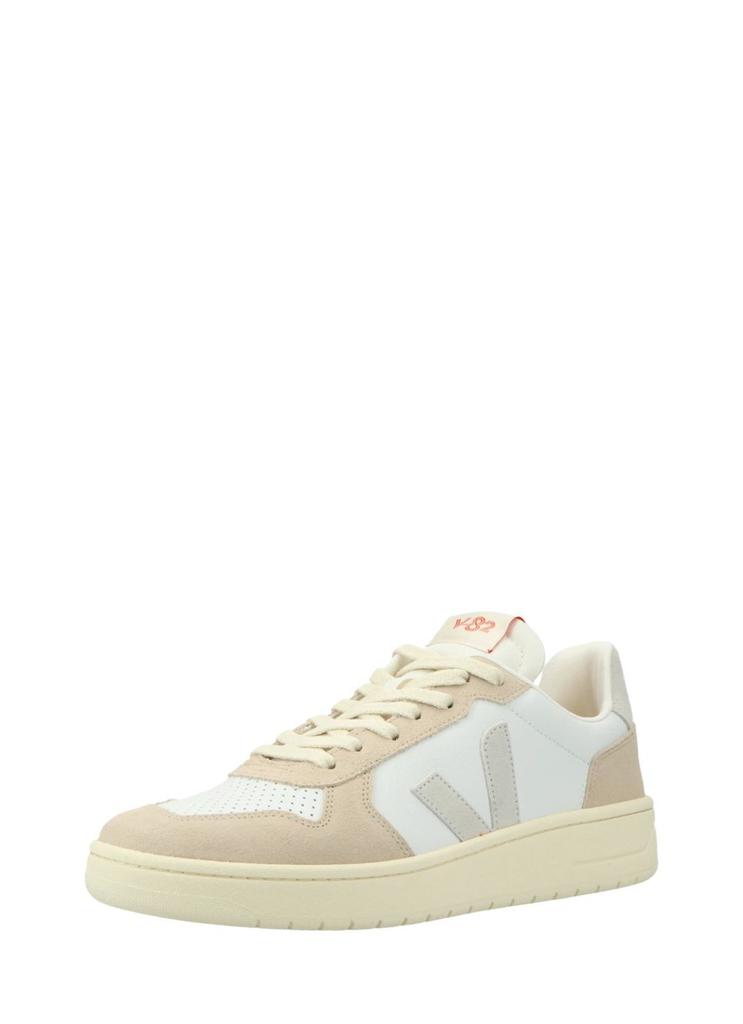 Veja V82