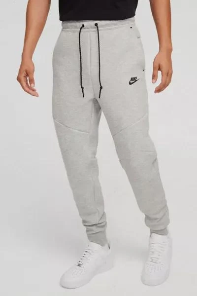 NIKE Nike Tech Fleece Jogger Sweatpant 1