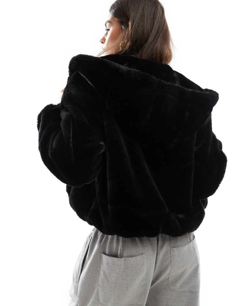 Bershka Bershka faux fur hooded jacket in black 3