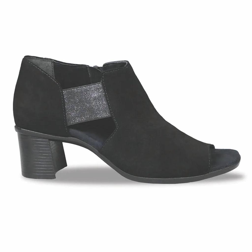 Munro Munro - Women's Sable Sandals