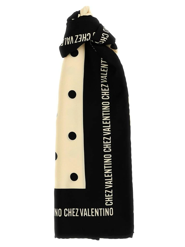 Valentino Women
s Chez Valentino Scarf