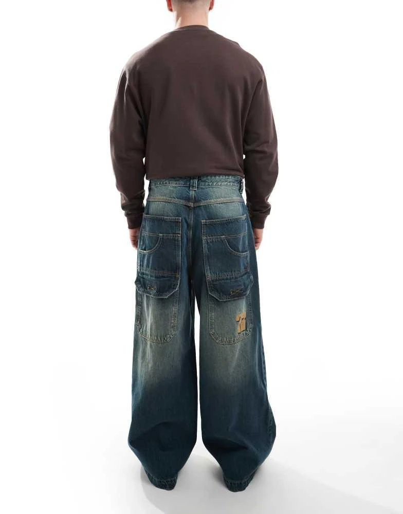 Bershka Bershka mega baggy jeans in blue wash 3
