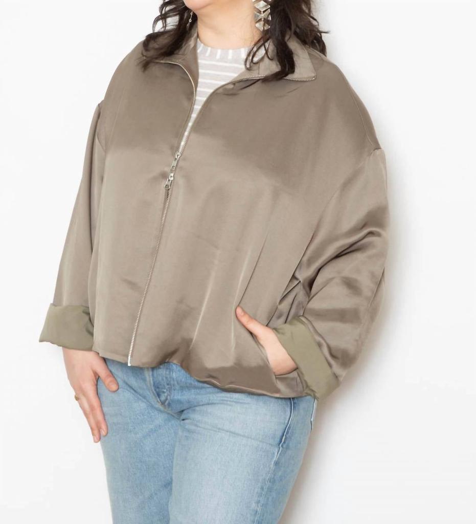 6397 6397 - Liquid Jacket