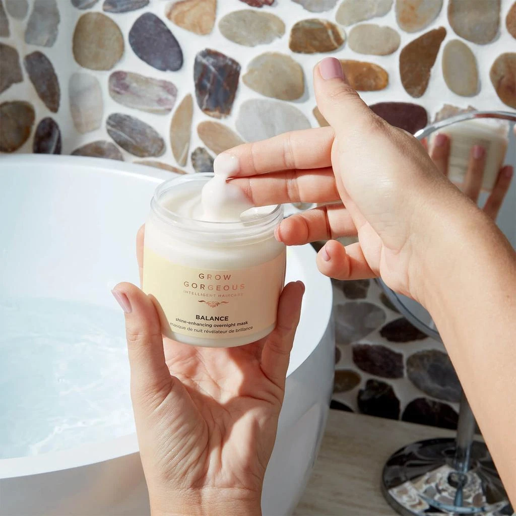 Grow Gorgeous Balance Shine-Enhancing Overnight Mask 200ml 4