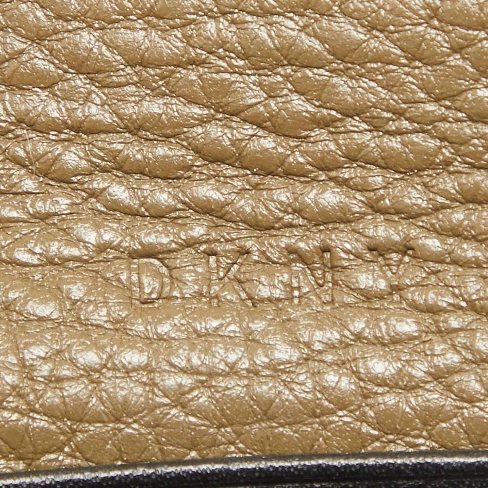DKNY DKNY Olive Green Leather Flap Compact Wallet 7