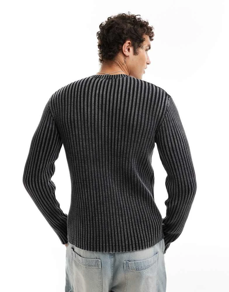 Weekday Weekday Morris slim v neck jumper in washed black 4