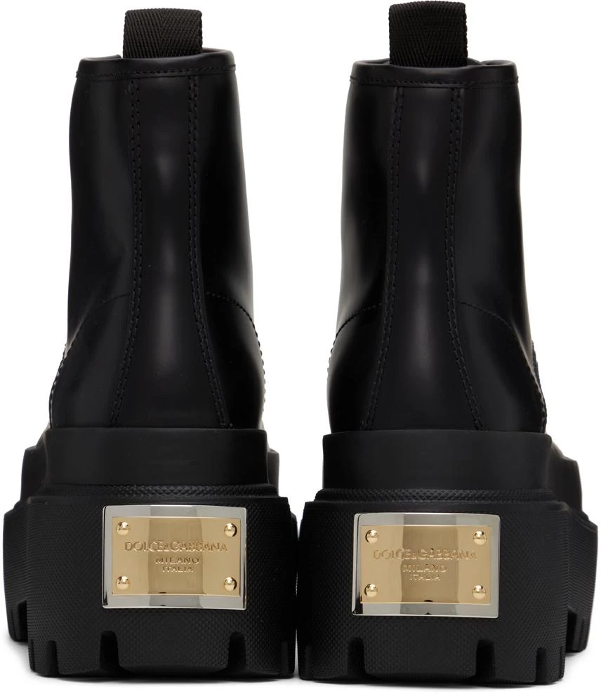 Dolce
Gabbana Black Logo Plaque Boots 2