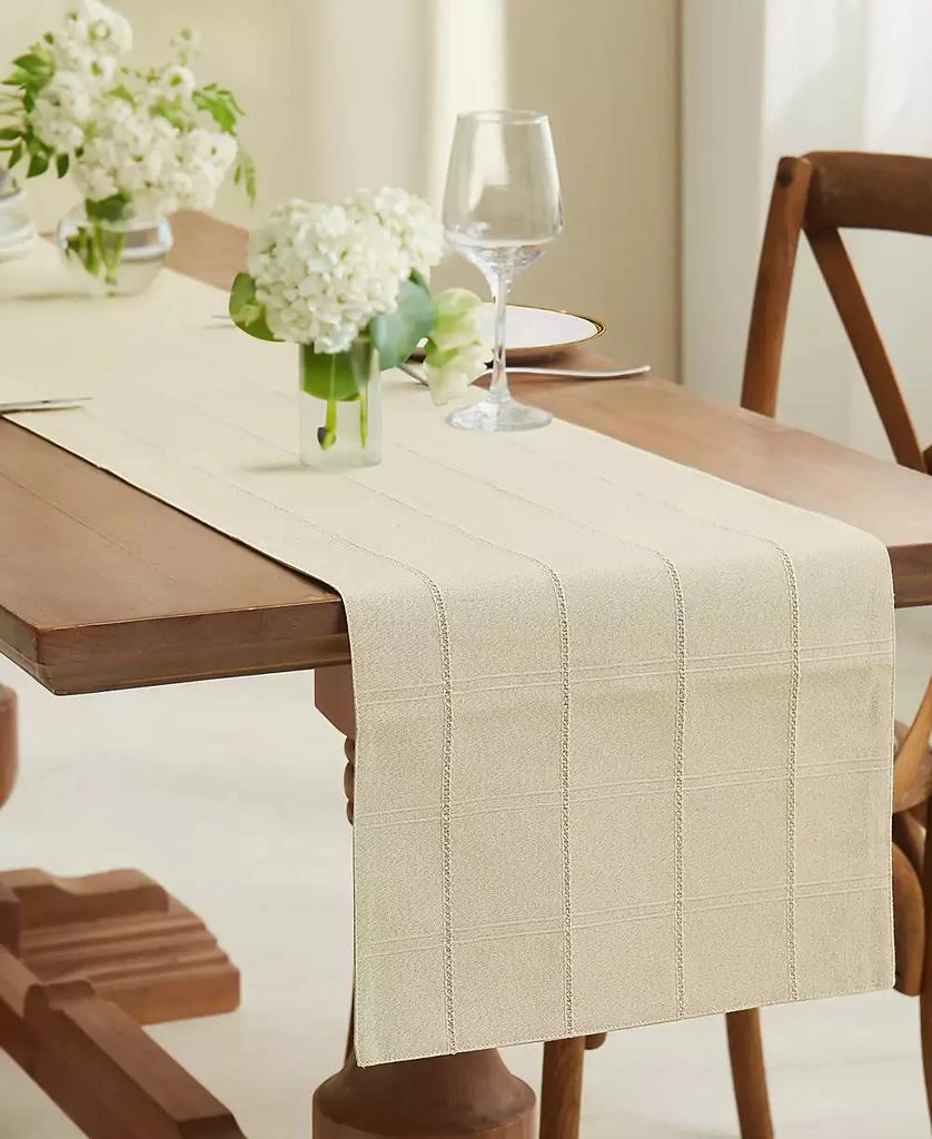 IZOD Chadwick Lurex Runner, 14" x 108" 2