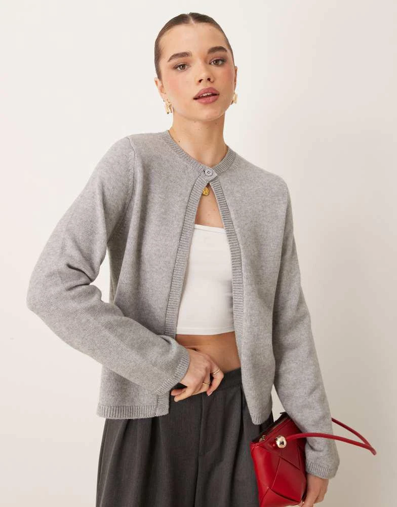 GINA TRICOT Gina Tricot knitted cardigan with one button detail in grey melange 1