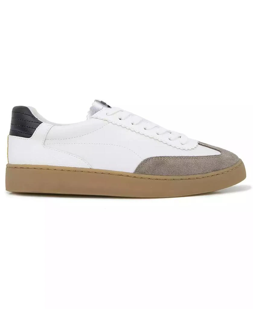 Kenneth Cole Women’s Sam Sneaker 9