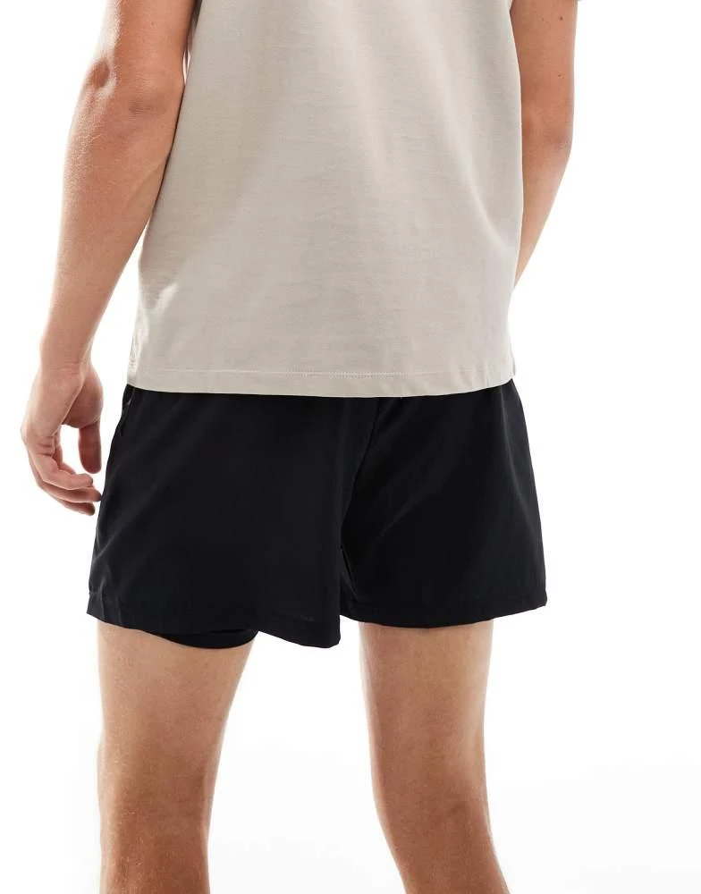 New Balance New Balance sport essentials lined short 5" in black 2