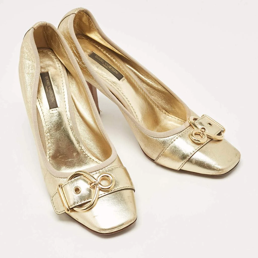 Louis Vuitton Louis Vuitton Gold Leather Square Toe Buckle Pumps Size 37 4