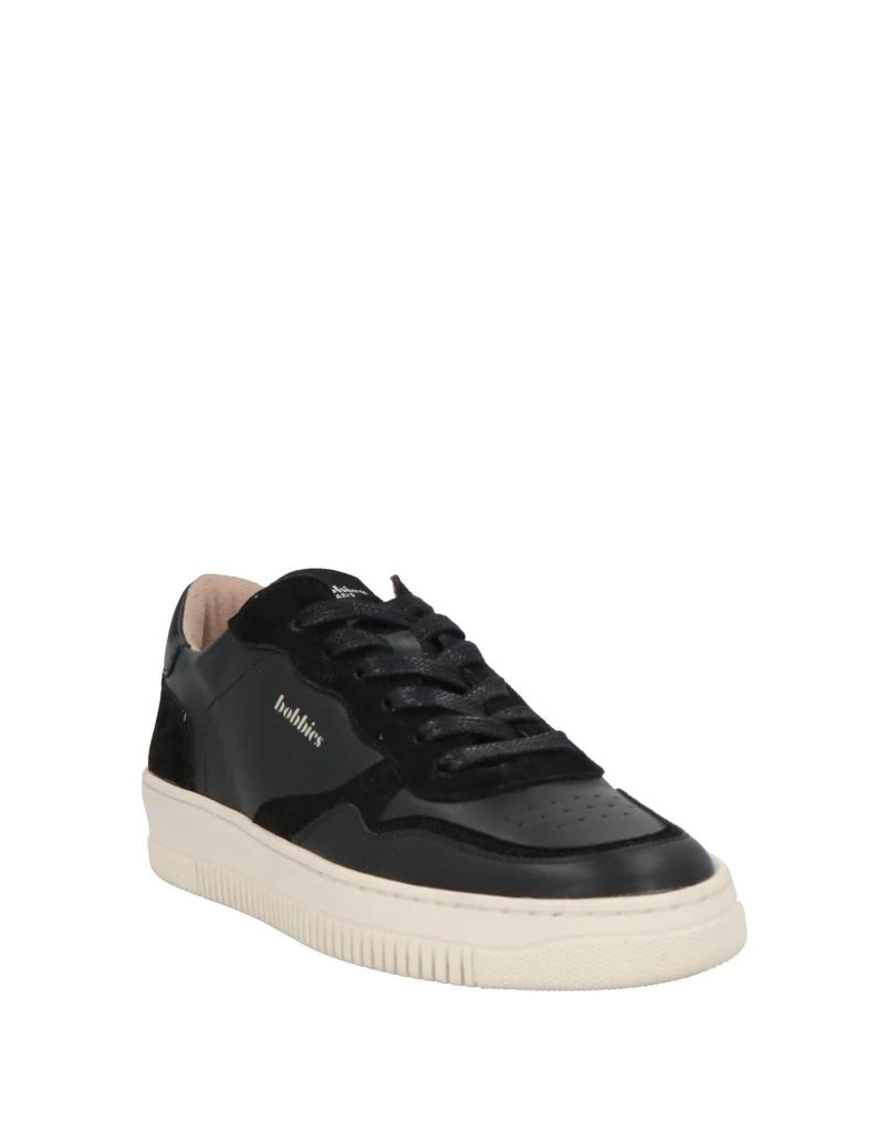 Bobbies Sneakers 2