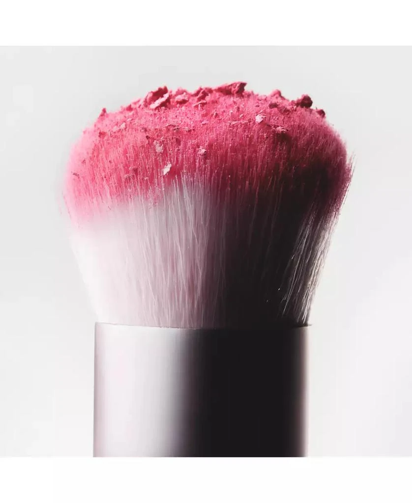 Kylie Cosmetics Blush Brush 3