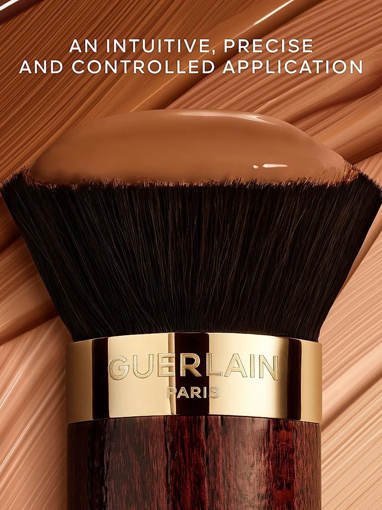 Guerlain Kabuki Foundation Brush 2