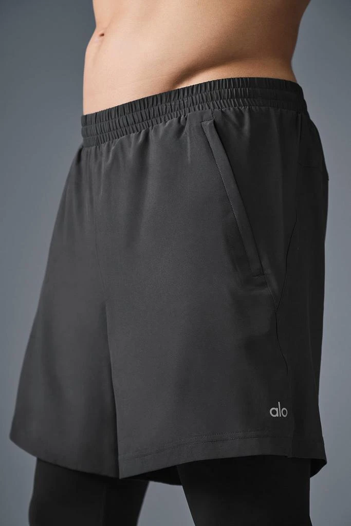 Alo 5" Revival 2-in-1 Pant - Anthracite/Black 2