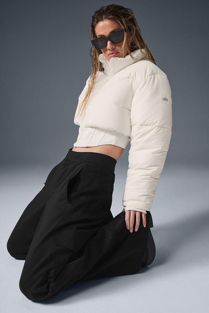 Alo Main Act Corset Puffer - Ivory/Ivory - Coats - Free