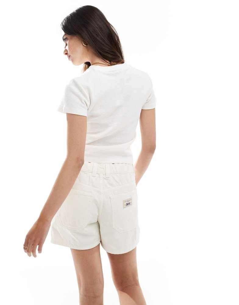 Levi's Levi's denim carpenter shorts in white 4
