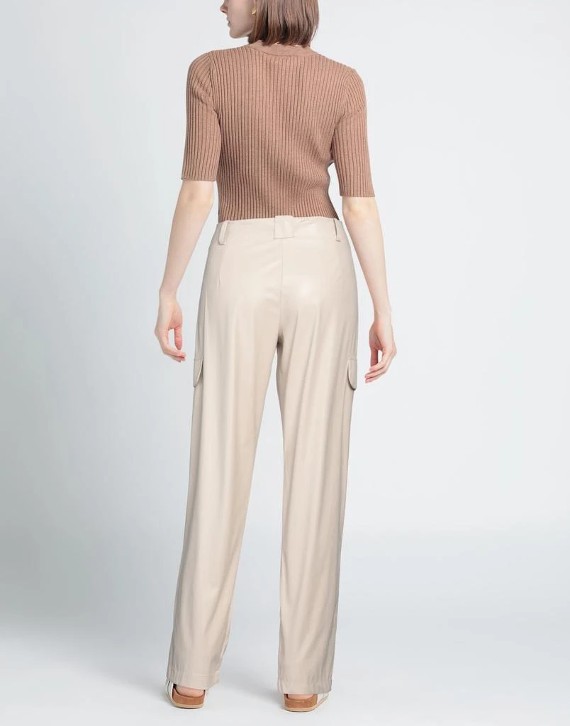 BIANCOGHIACCIO Casual pants 3