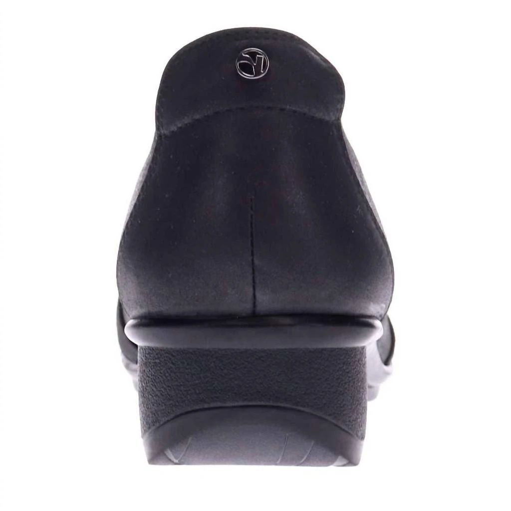 revere Revere - Women's Seoul Wedge Shoes 5