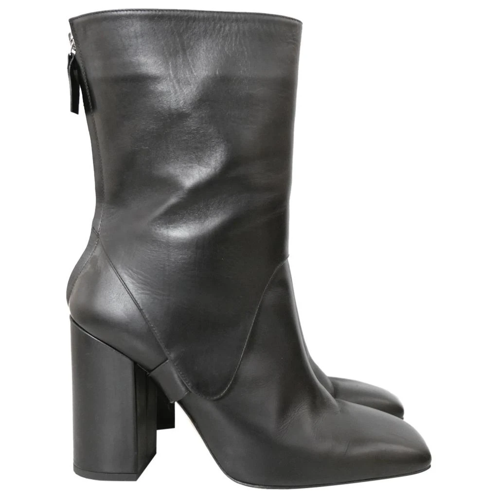 Victoria Beckham Victoria Beckham Leather ankle boots 1