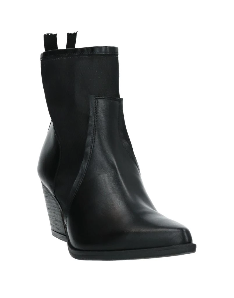 TOSCA BLU Ankle boot 2