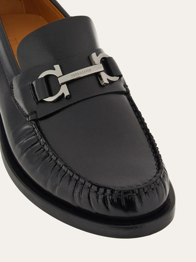 Salvatore Ferragamo Ferragamo Gancini-Trim Leather Moccasins 3