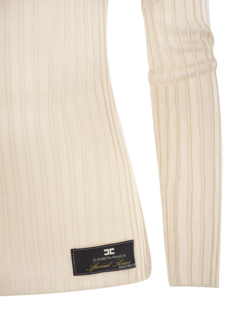 ELISABETTA FRANCHI Elisabetta Franchi Logo-Patch V-Neck Top 4