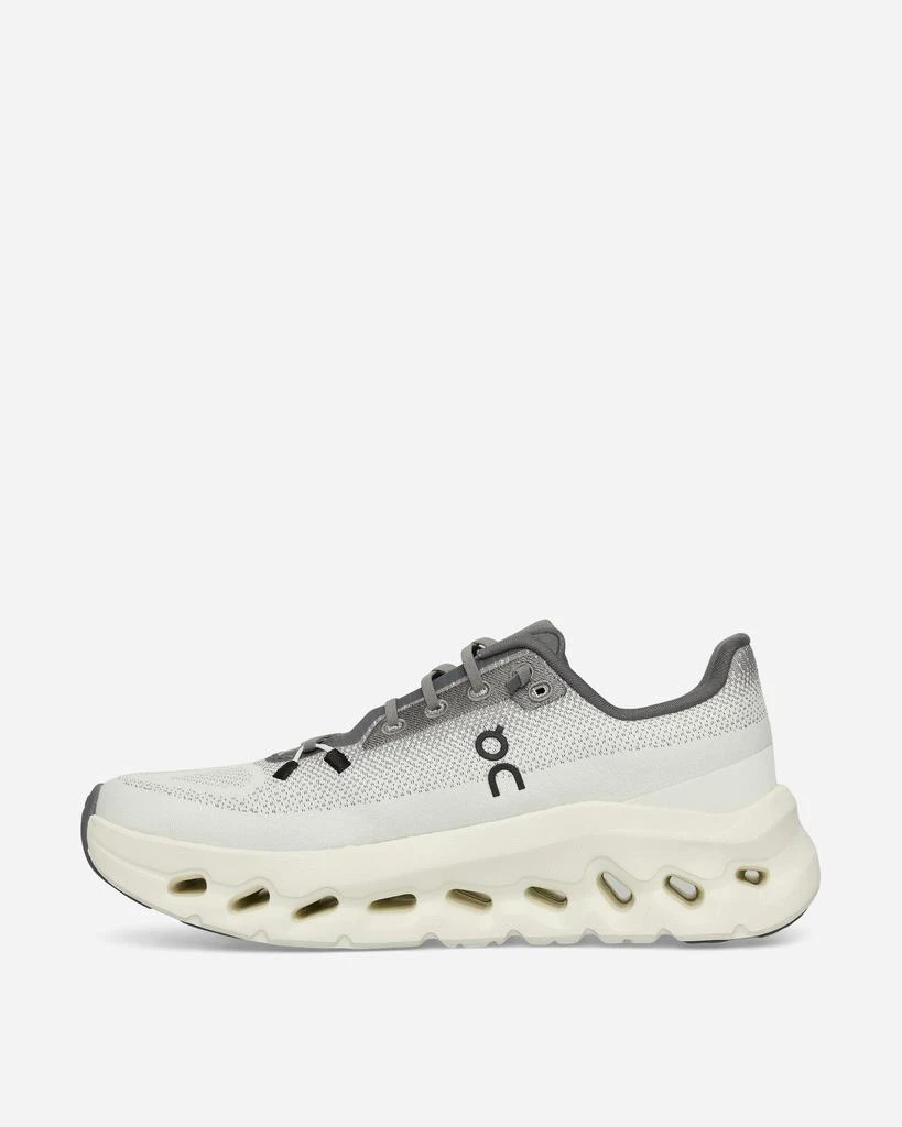 On Women's Cloudtilt Sneakers Rock / Ivory 4