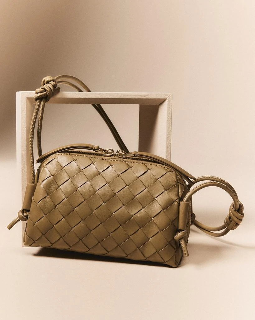 Bottega Veneta Zip Leather Pouch Shoulder Bag 2