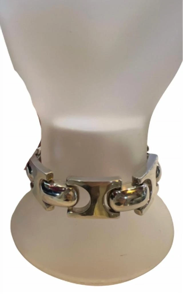 Sonya
s Sonya
S - Puzzle Clasp Bracelet