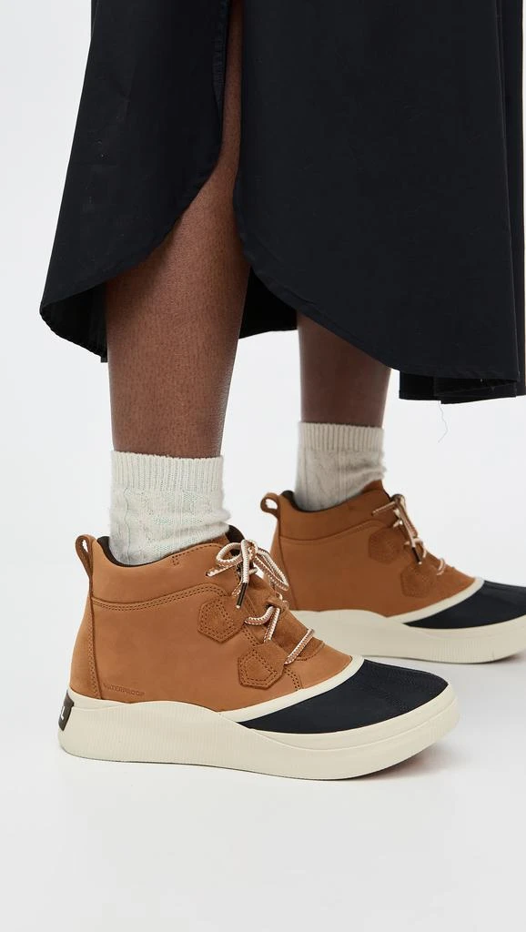 SOREL Out N About IV Classic Boots 2