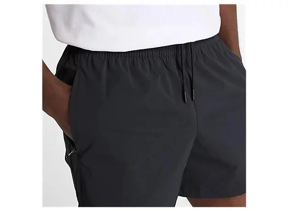 New Balance Athletics Stretch Woven Short 5" 4