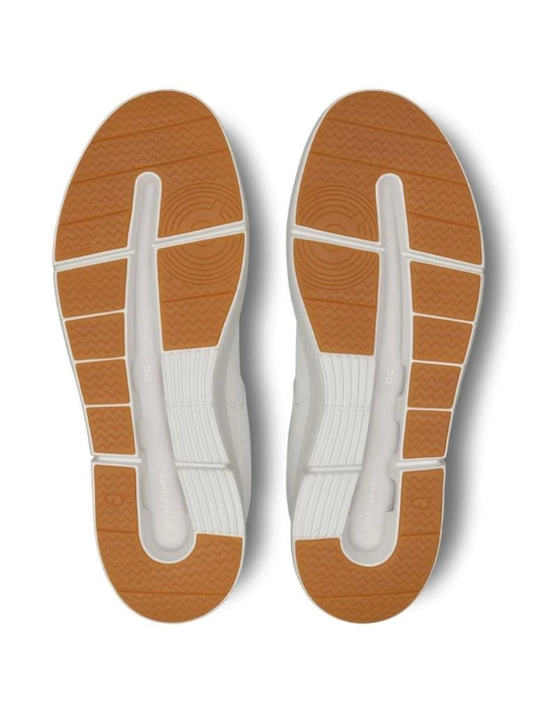 On On Running The Roger Clubhouse Sneakers 4