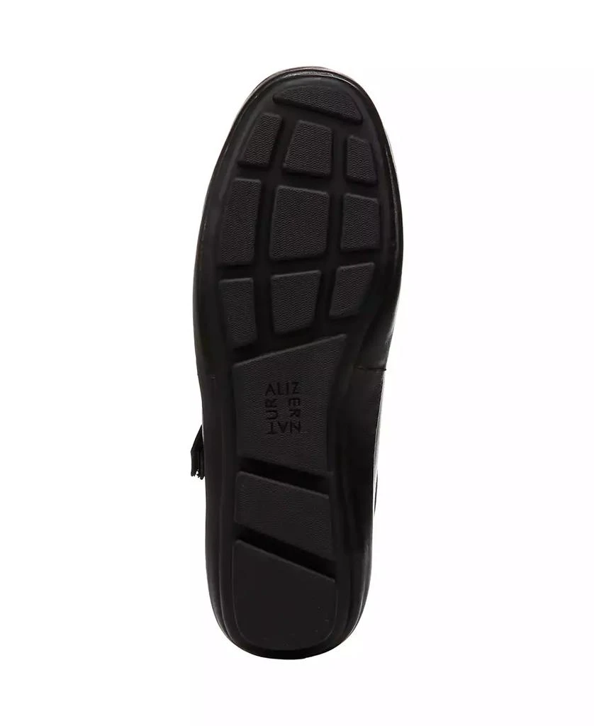 Naturalizer Women's Behold Round Toe Mary Jane Flats 5