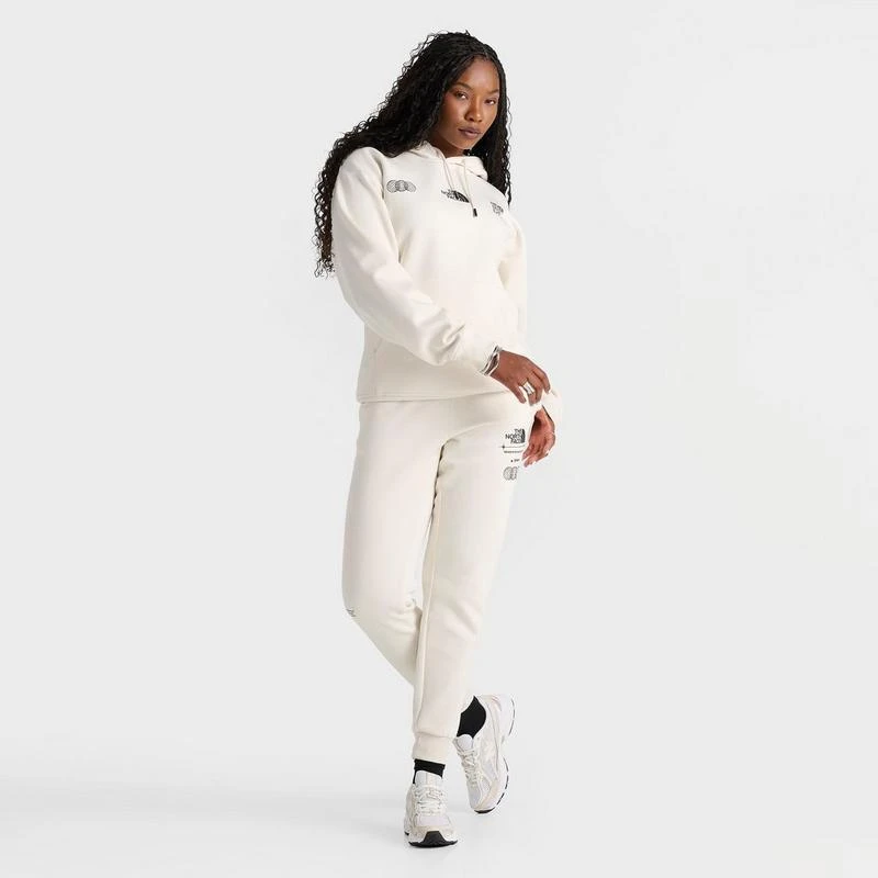 The North Face Women
s The North Face Location Graphic Jogger Pants 2