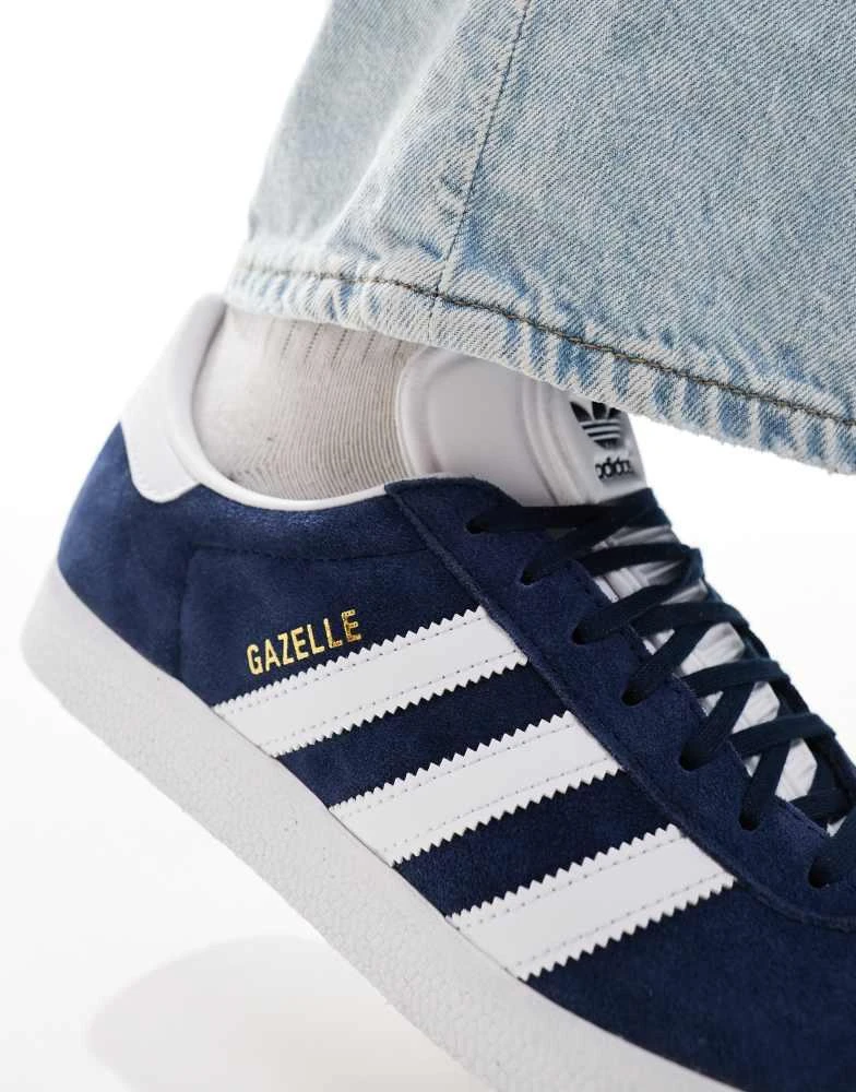 Adidas adidas Originals Gazelle trainers in navy - Running Shoes - Free  Shipping - BeyondStyle