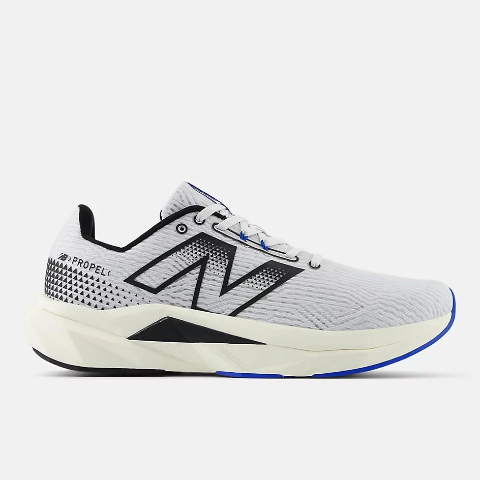 New Balance FuelCell Propel v5 1